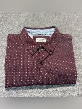 Eighth Avenue Burgundy Men's Sz L Button-Down Long Sleeves Micro Dot
Shirt